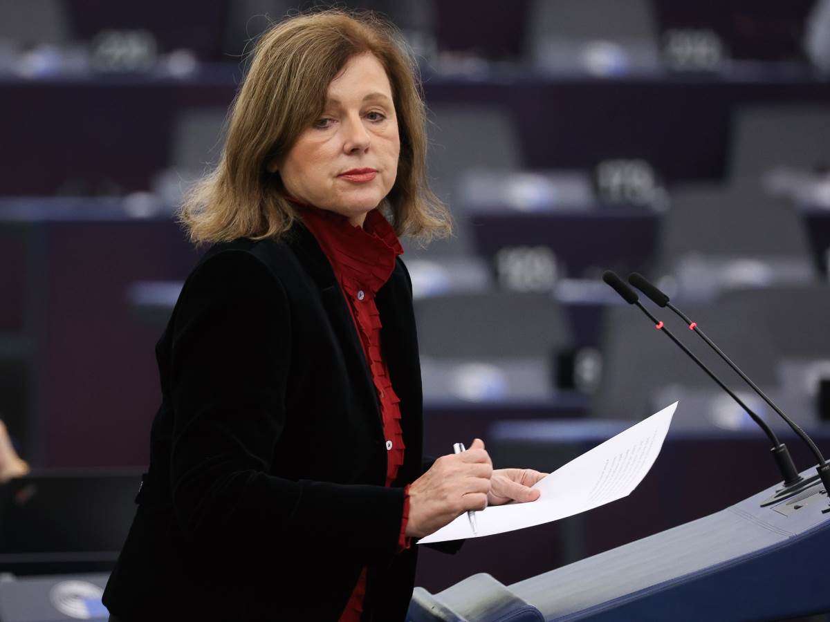 vera jurova.jpg   vera jurova.jpg