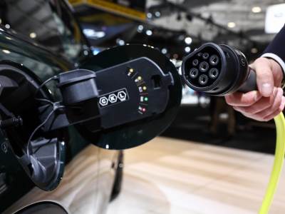 elektricni auto.jpg  elektricni auto.jpg