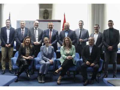 20230425124652_IGPA9867.jpg  20230425124652_IGPA9867.jpg