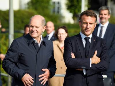 Olaf Šolc i Emanuel Makron.jpg   Olaf Šolc i Emanuel Makron.jpg