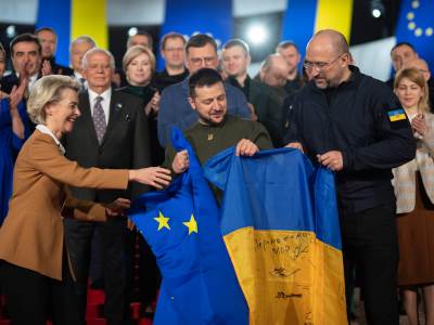 ursula u ukrajini.jpg  ursula u ukrajini.jpg