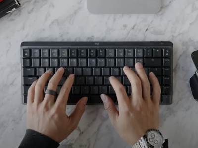 tastatura 1.jpg tastatura 1.jpg