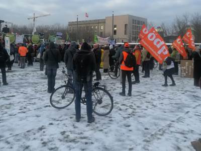 Berlin protest (1).png  Berlin protest (1).png
